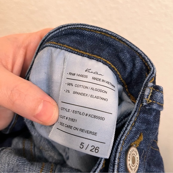 Kancan Mid Rise Super Skinny Jeans Dark Wash Distressed Womens Size 5/26 - Picture 9 of 10